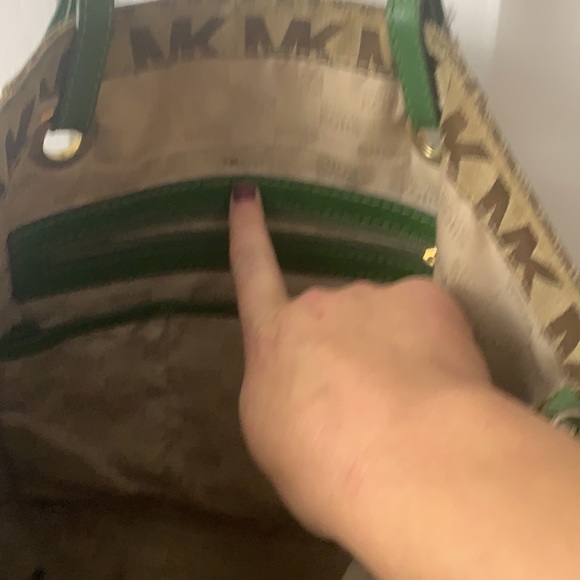 Michael Kors Small Tote Bag - Picture 7 of 10